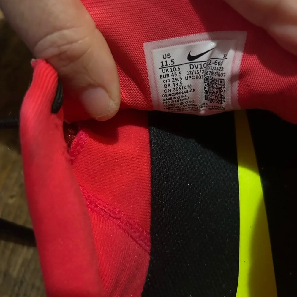 Nike Air Zoom Running & Jogging Shoes Men's Red/Yellow Size‎ 11.5